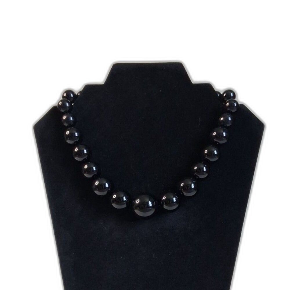 Solid Black Chunky Graduated Acrylic Beaded Single Strand Statement Necklace